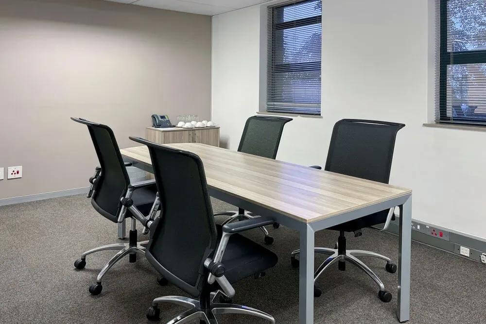 Sunninghill, Kikuyu Road - Photo 8 Sunninghill, Kikuyu Road office space - View 8 in Sandton - internet, office_cleaning, breakout_areas
