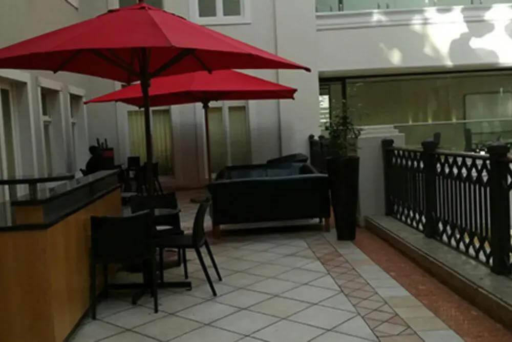 Sandton, Nelson Mandela Square office space - View 5 in Sandton - internet, office_cleaning, breakout_areas
