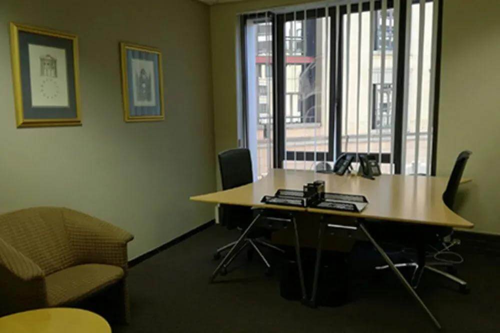 Sandton, Nelson Mandela Square office space - View 4 in Sandton - internet, office_cleaning, breakout_areas