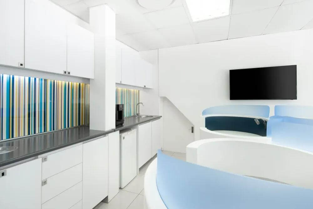 East London, Berea, Stewart Drive office space - View 5 in East London - internet, office_cleaning, breakout_areas