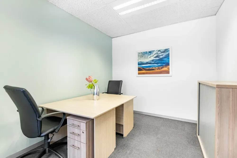 Windhoek Mareua Mall office space - View 2 in Southern Industrial Area - internet, office_cleaning, breakout_areas