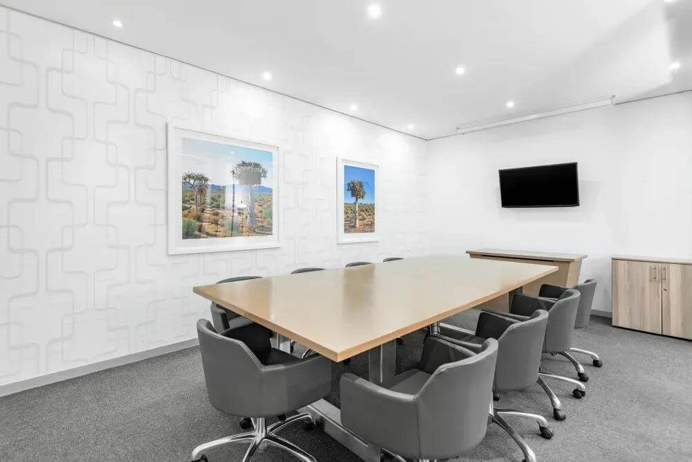 Windhoek Mareua Mall office space - View 8 in Southern Industrial Area - internet, office_cleaning, breakout_areas