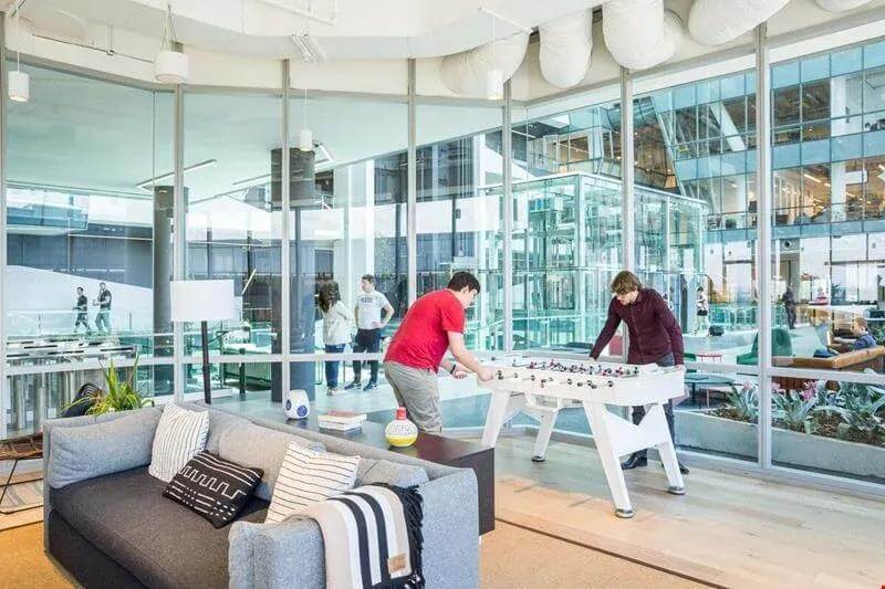 Rosebank, the Link - Photo 7 Rosebank, the Link office space - View 7 in Randburg - internet, office_cleaning, breakout_areas