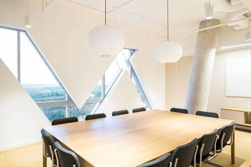 Rosebank, the Link - Photo 2 Rosebank, the Link office space - View 2 in Randburg - internet, office_cleaning, breakout_areas