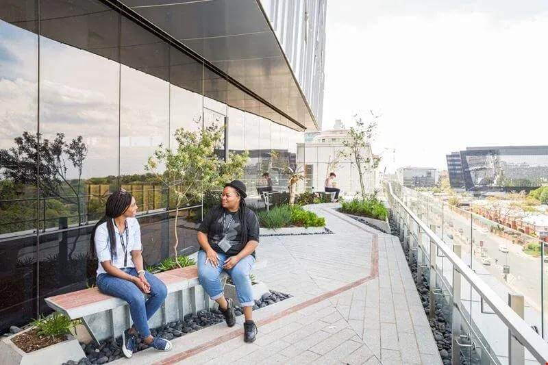 Rosebank, the Link - Photo 8 Rosebank, the Link office space - View 8 in Randburg - internet, office_cleaning, breakout_areas