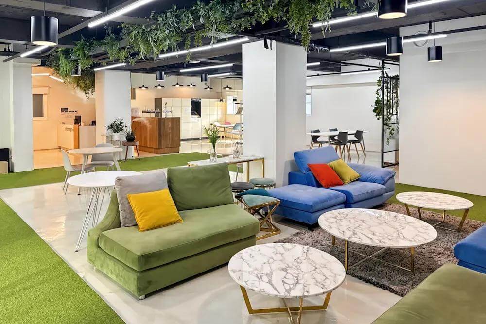 Seoul, Pentarium office space - View 6 in Gangnam District - internet, office_cleaning, breakout_areas