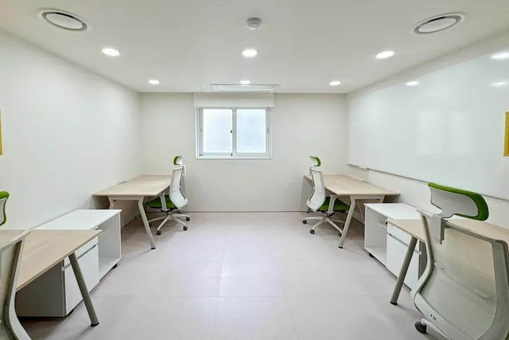 Seoul, Pentarium office space - View 5 in Gangnam District - internet, office_cleaning, breakout_areas