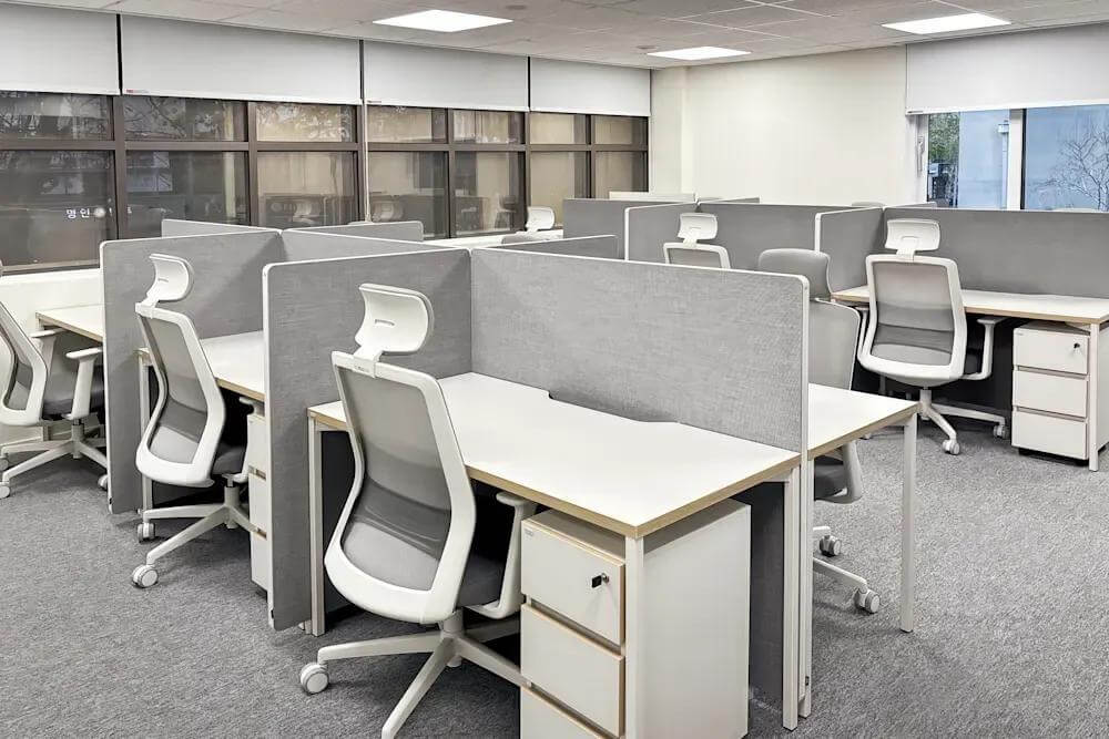 Seoul, Ujung Development - Photo 7 Seoul, Ujung Development office space - View 7 in Seocho District - internet, office_cleaning, breakout_areas