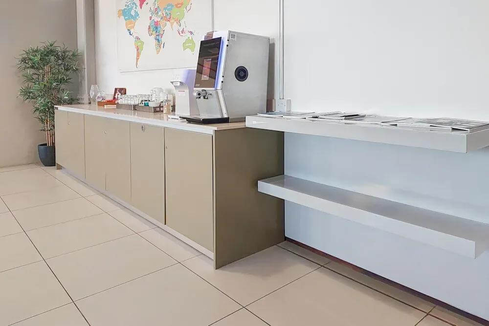 Grand Bay, Central - Photo 5 Grand Bay, Central office space - View 5 in Grand Baie - internet, office_cleaning, breakout_areas