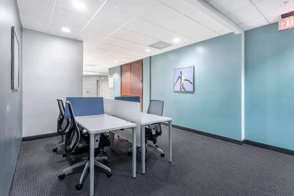 FL, Miami - 1221 Brickell Center - Photo 7 FL, Miami - 1221 Brickell Center office space - View 7 in Miami - internet, office_cleaning, breakout_areas