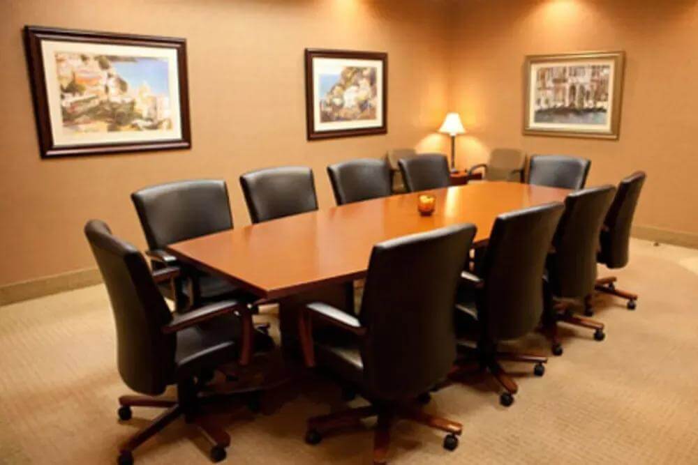 FL, Tampa - Woodland Corporate Center office space - View 3 in Tampa - internet, office_cleaning, breakout_areas