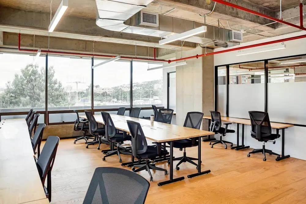 Bogota, Colina Campestre office space - View 8 in Bogotá - internet, office_cleaning, breakout_areas