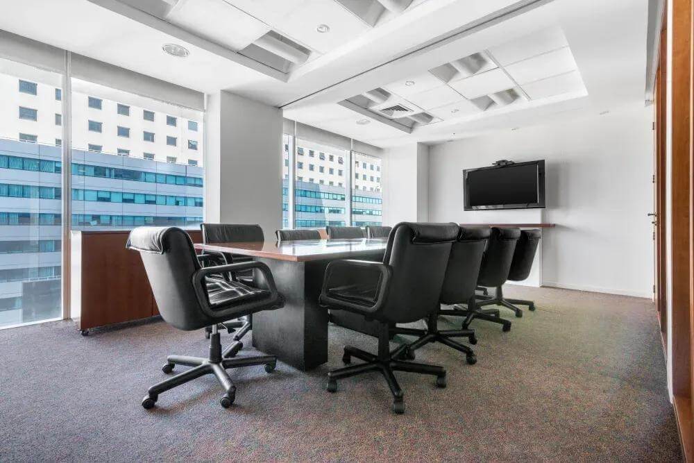 Santiago, Avenida Vitacura office space - View 3 in Las Condes - internet, office_cleaning, breakout_areas