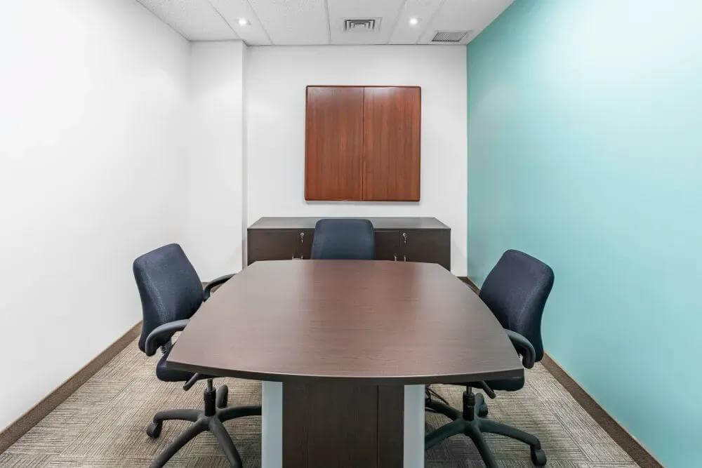 Montreal, 1200 Mcgill College Ave office space - View 3 in Montréal - internet, office_cleaning, breakout_areas