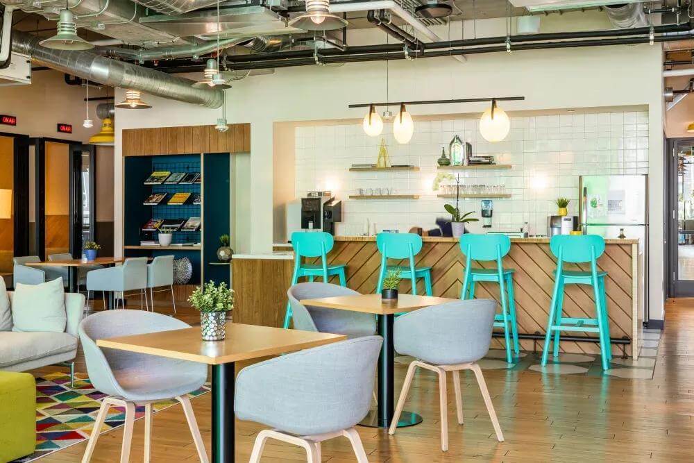 West Hollywood, La Brea office space - View 6 in Los Angeles - internet, office_cleaning, breakout_areas