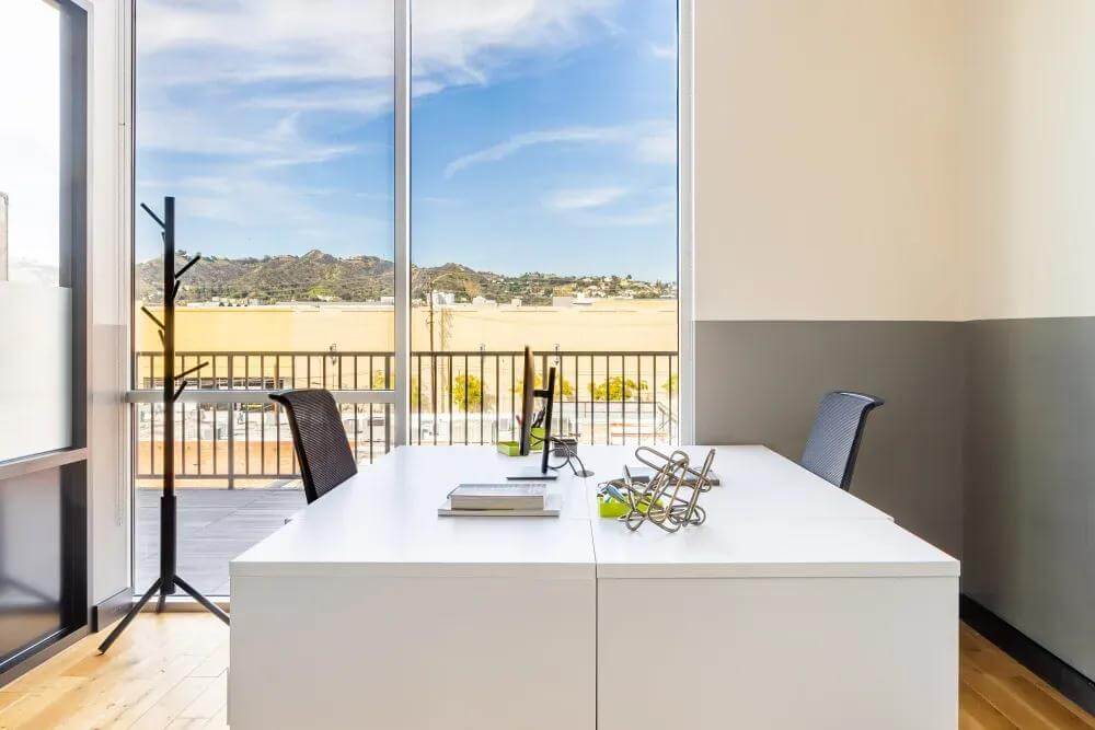 West Hollywood, La Brea - Office space in Los Angeles, California