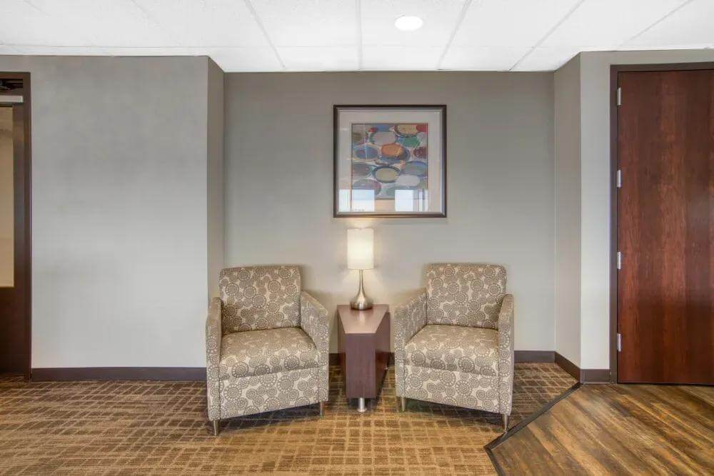 Lakewood, 200 Union Blvd office space - View 4 in Lakewood - internet, office_cleaning, breakout_areas