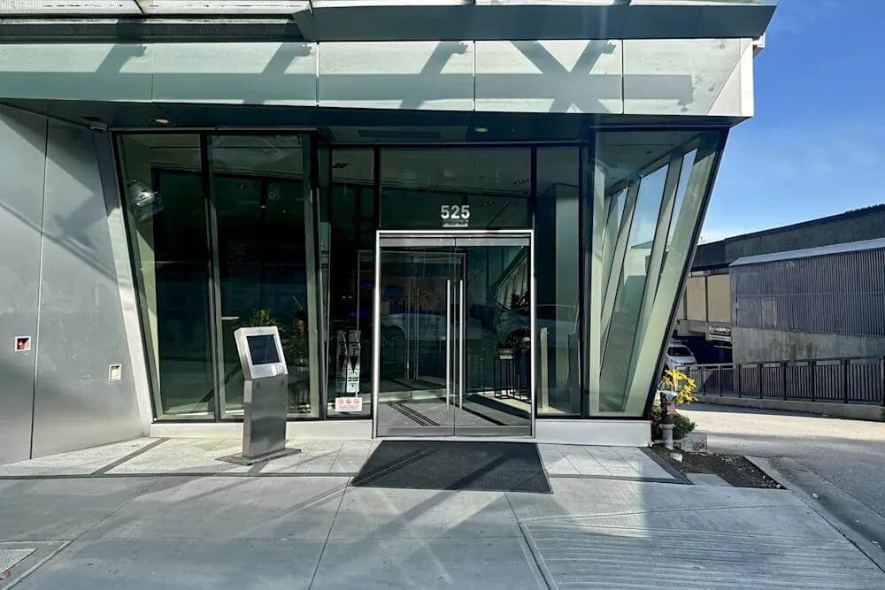 Vancouver, 525 West 8th Avenue - Office space in Vancouver, British Columbia