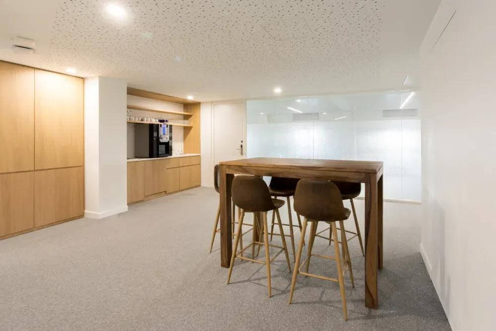 PARIS, Les Halles, Rue Du Louvre office space - View 7 in Paris - internet, office_cleaning, breakout_areas