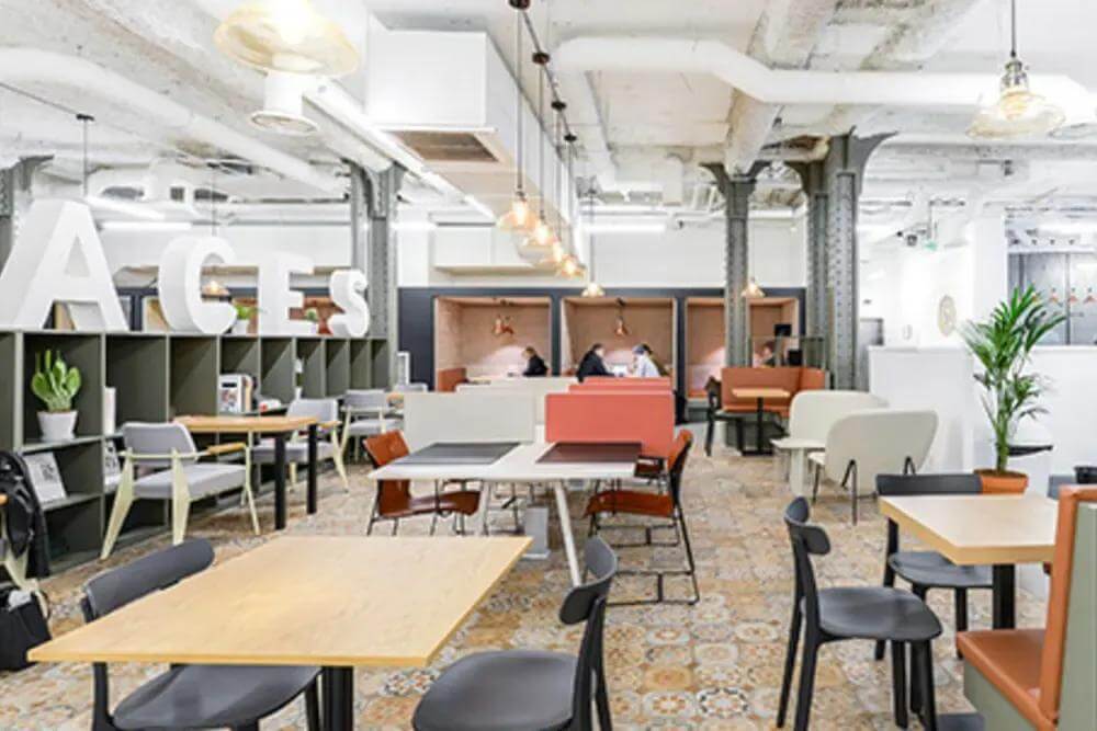 Paris, 124 Rue Reaumur office space - View 2 in Paris - internet, office_cleaning, breakout_areas