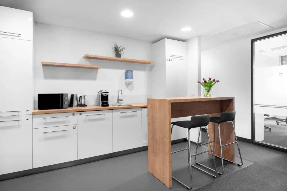 GRAZ, City Tower office space - View 2 in Graz - internet, office_cleaning, breakout_areas