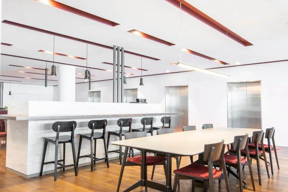 CANBERRA, 121 Marcus Clarke St - Photo 7 CANBERRA, 121 Marcus Clarke St office space - View 7 in Canberra - internet, office_cleaning, breakout_areas