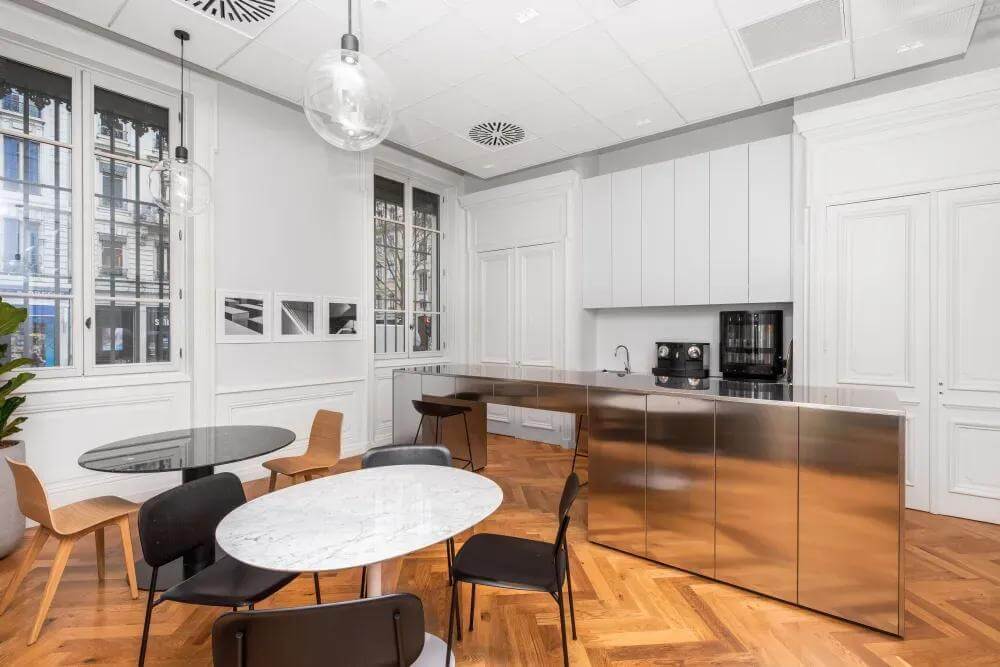 Lyon, Cours De La Liberte office space - View 6 in Lyon - internet, office_cleaning, breakout_areas