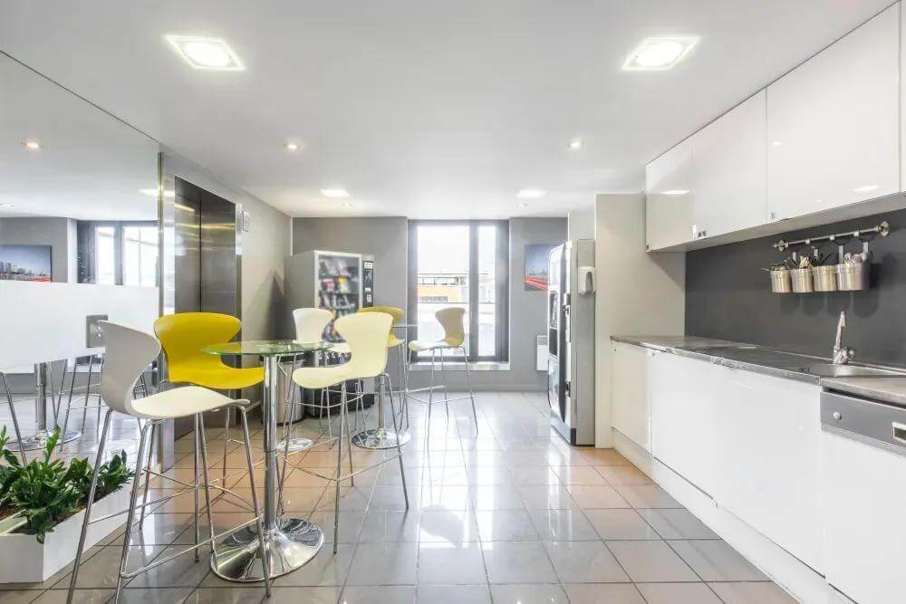 TOULOUSE, Compans office space - View 7 in Toulouse - internet, office_cleaning, breakout_areas