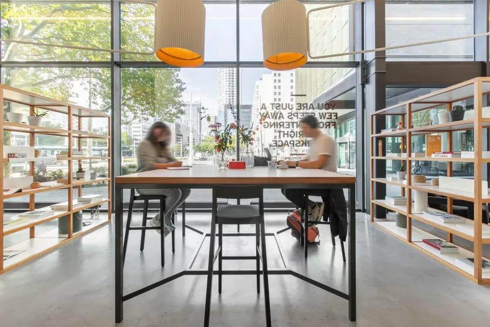 Rotterdam, Rotterdam - Photo 4 Rotterdam, Rotterdam office space - View 4 in Rotterdam - internet, office_cleaning, breakout_areas