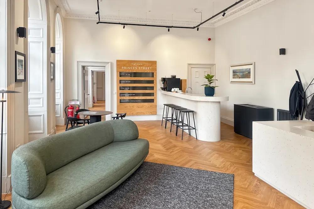 6 Waterloo Place office space - View 3 in Edinburgh - internet, office_cleaning, breakout_areas
