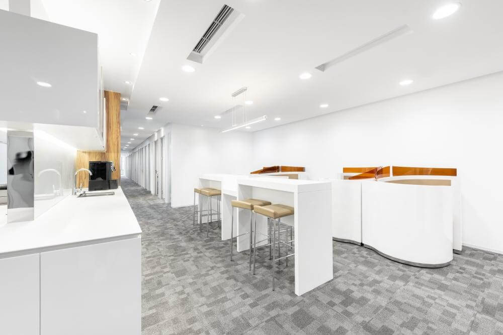 CHENGDU, China Resources Building office space - View 6 in Cheng Du Shi - internet, office_cleaning, breakout_areas