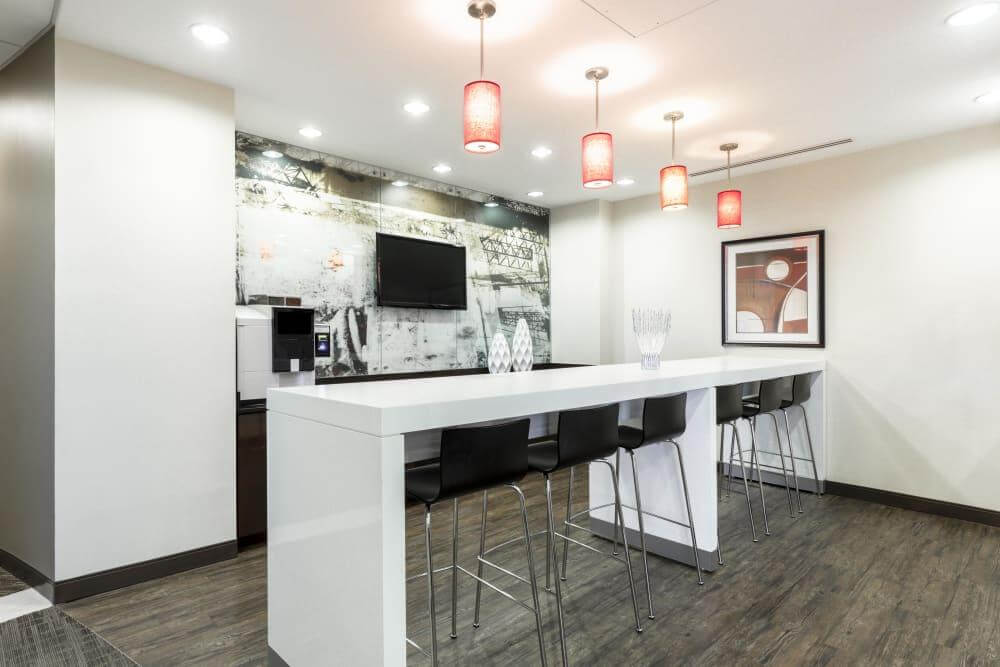 GA, Atlanta - Parkwood - Office space in Atlanta, Georgia