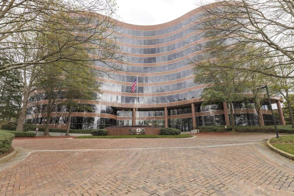 GA, Atlanta - Parkwood office space - View 6 in Atlanta - internet, office_cleaning, breakout_areas