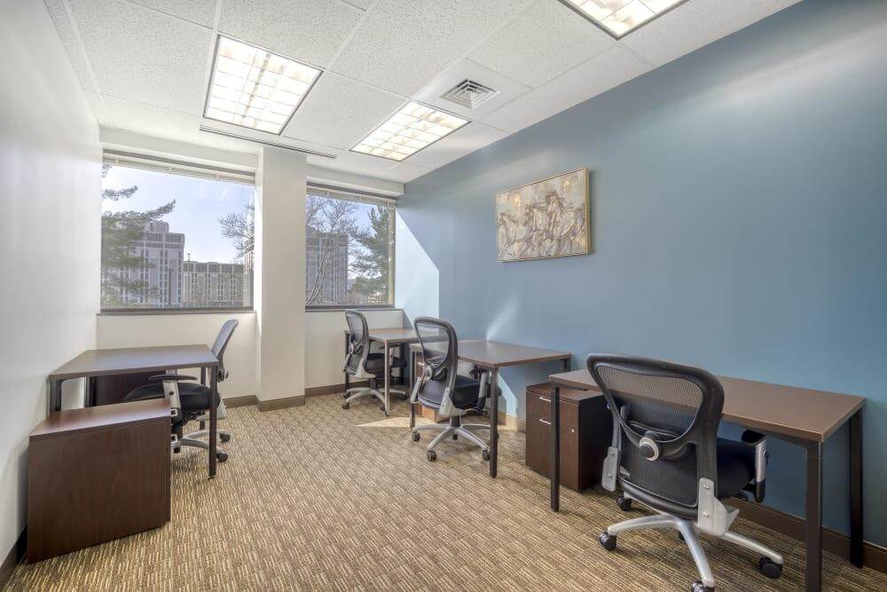 MD, Hunt Valley - International Circle office space - View 6 in Cockeysville - internet, office_cleaning, breakout_areas