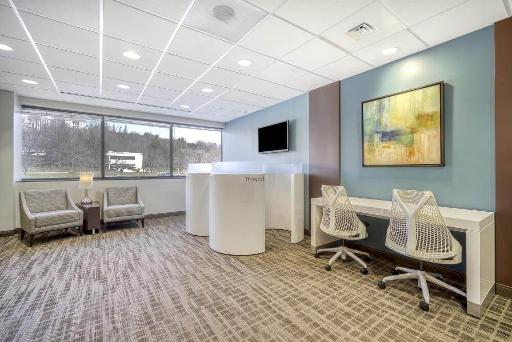 MD, Hunt Valley - International Circle office space - View 4 in Cockeysville - internet, office_cleaning, breakout_areas