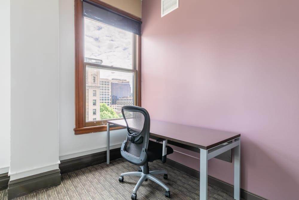 WA, Seattle - Smith Tower - Office space in Seattle, Washington