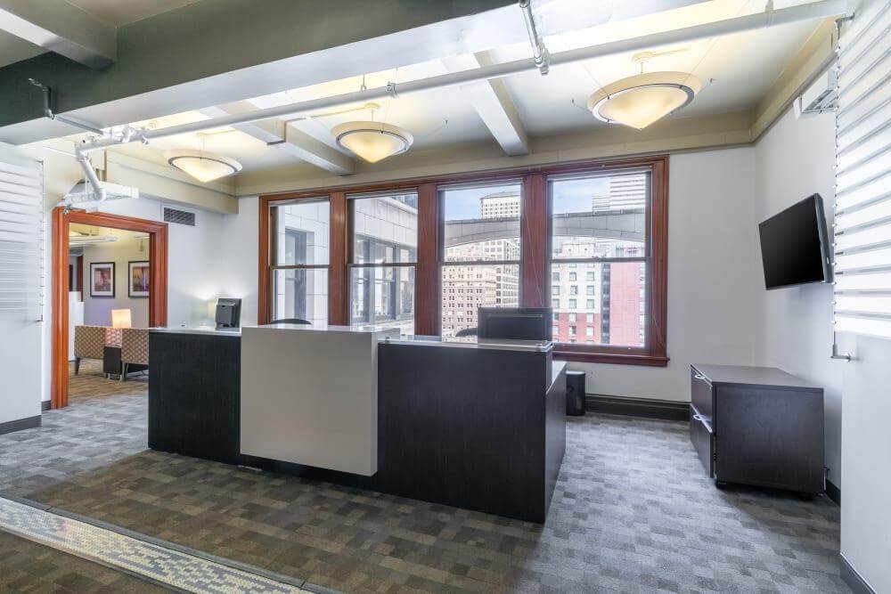 WA, Seattle - Smith Tower office space - View 4 in Seattle - internet, office_cleaning, breakout_areas