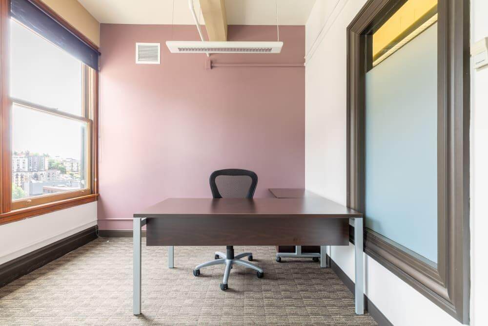 WA, Seattle - Smith Tower office space - View 5 in Seattle - internet, office_cleaning, breakout_areas