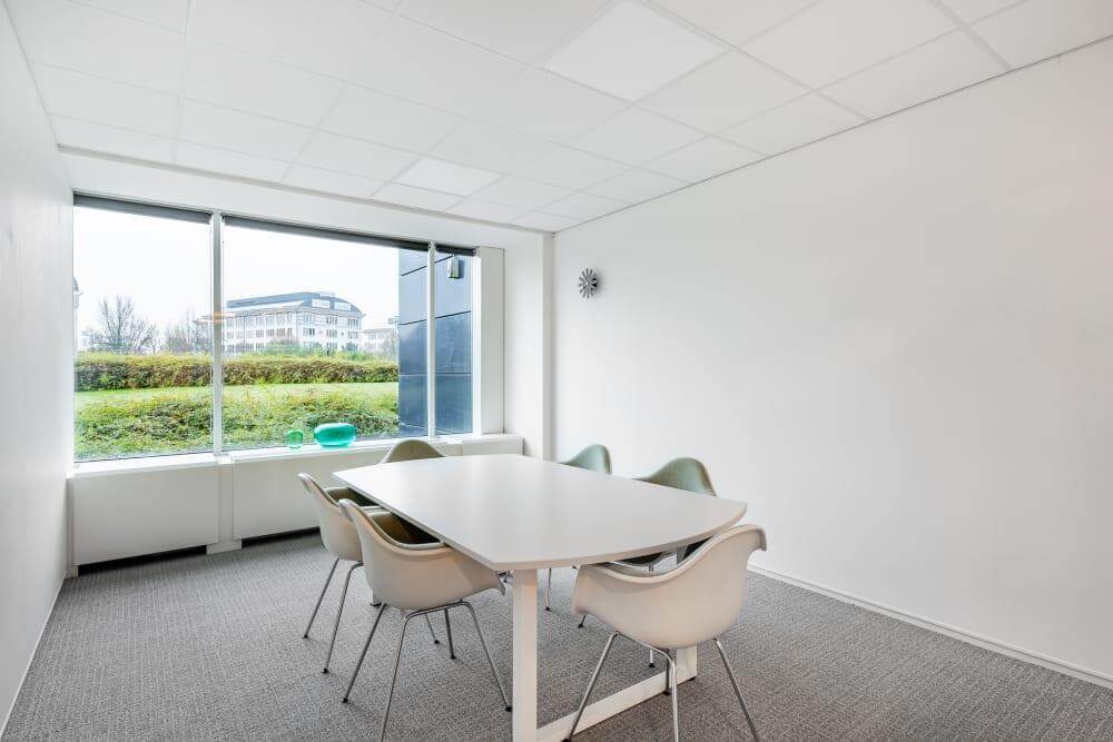 Pegasuslaan Regus Diegem office space - View 6 in Machelen - internet, office_cleaning, breakout_areas