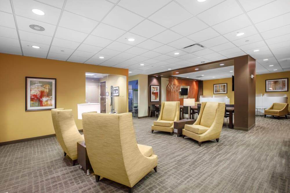 NY, New York City - Americas Tower office space - View 4 in New York - internet, office_cleaning, breakout_areas