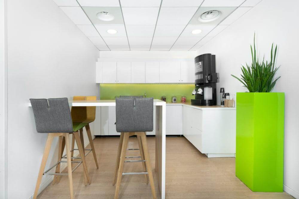 PARIS, Champs Elysées office space - View 3 in Paris - internet, office_cleaning, breakout_areas