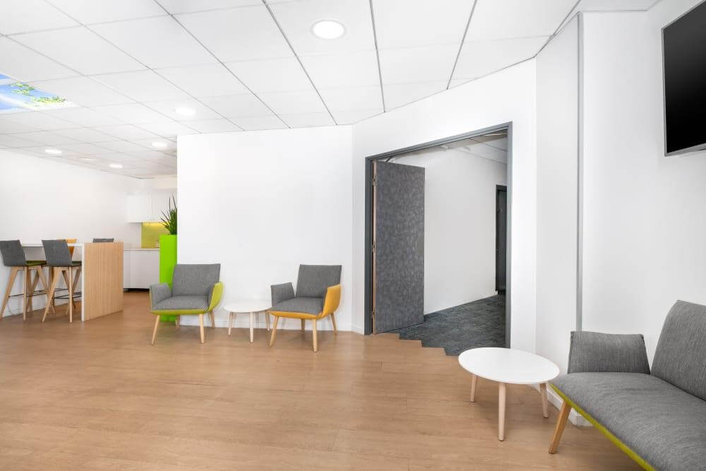 PARIS, Champs Elysées office space - View 2 in Paris - internet, office_cleaning, breakout_areas