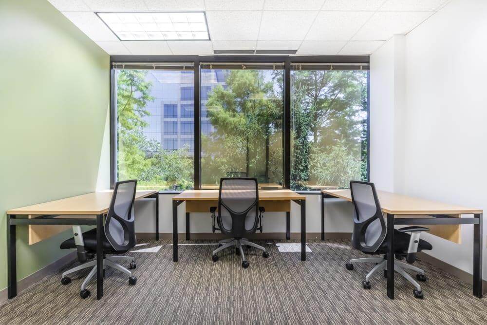 Two CityPlace Drive office space - View 4 in Creve Coeur - internet, office_cleaning, breakout_areas