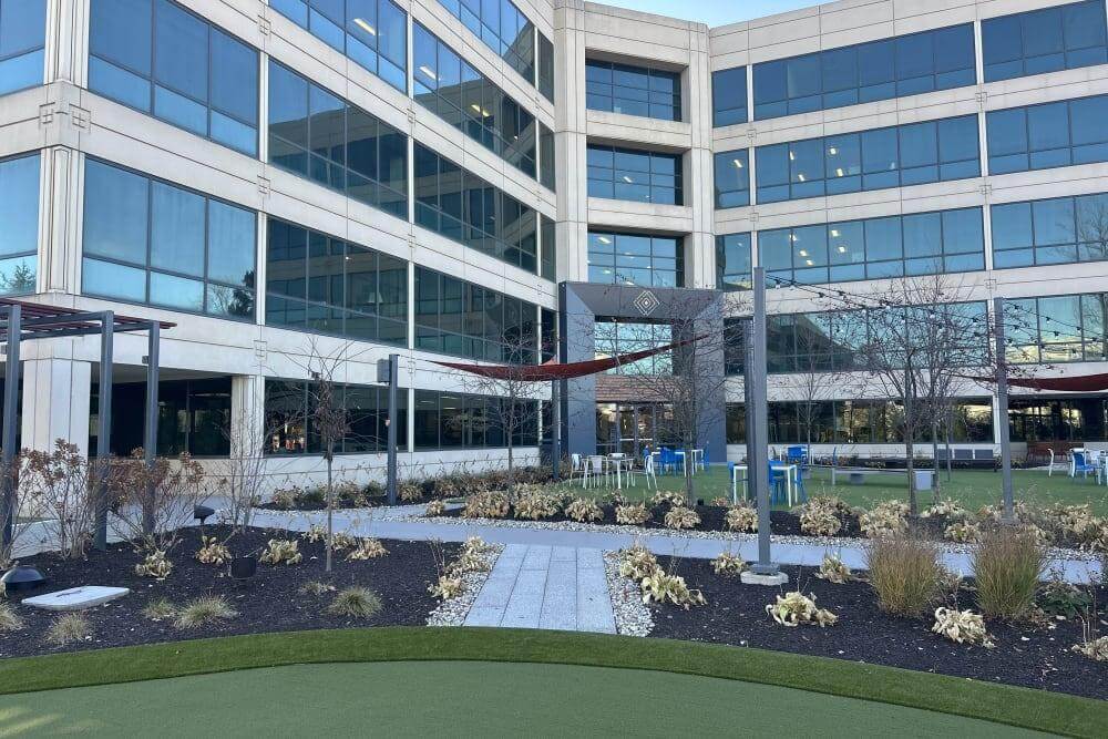 IN, Indianapolis - Parkwood Crossing Center office space - View 3 in Indianapolis - internet, office_cleaning, breakout_areas