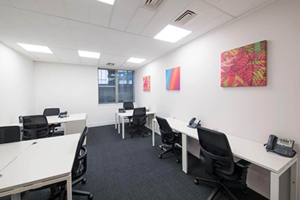 2 Fountain Court Office Space 2 Fountain Court - Office space in St Albans, England