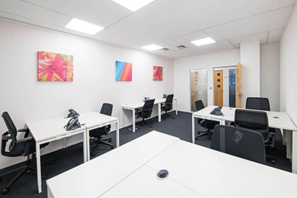 2 Fountain Court - Photo 5 2 Fountain Court office space - View 5 in St Albans - internet, office_cleaning, breakout_areas