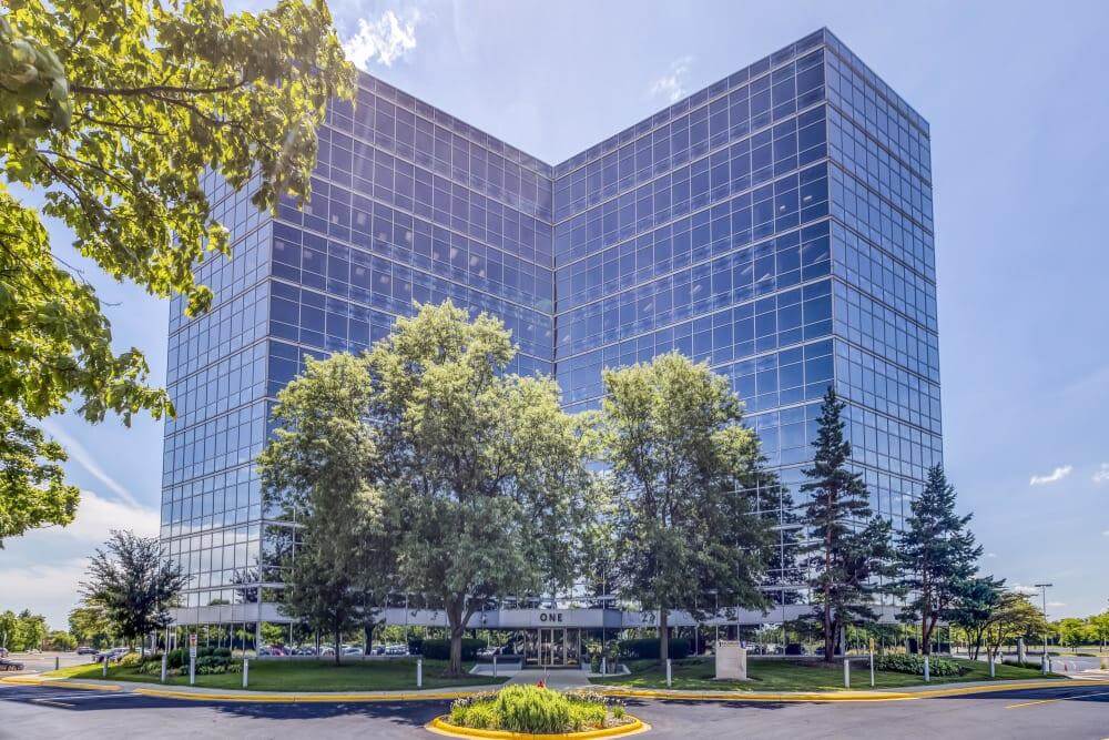 IL, Oak Brook/West - Westbrook Corporate Center (HQ) office space - View 3 in Westchester - internet, office_cleaning, breakout_areas