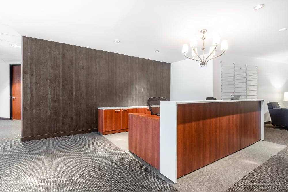 Kruse Woods Corporate Park - Photo 5 Kruse Woods Corporate Park office space - View 5 in Lake Oswego - internet, office_cleaning, breakout_areas