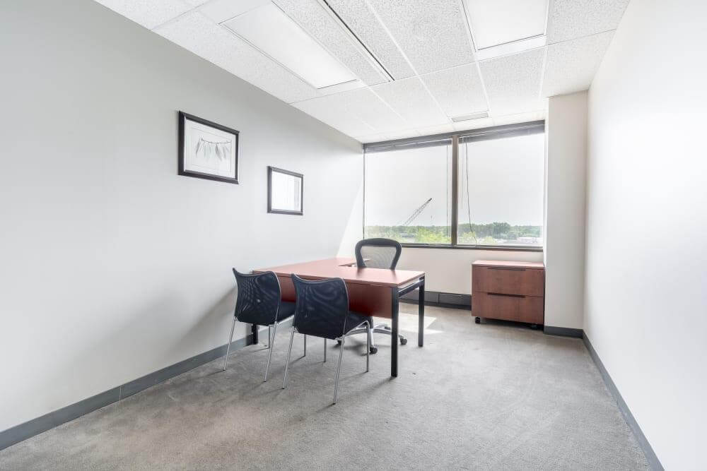 IL, Northbrook - Northbrook Botanic Gardens (HQ) office space - View 5 in Northbrook - internet, office_cleaning, breakout_areas