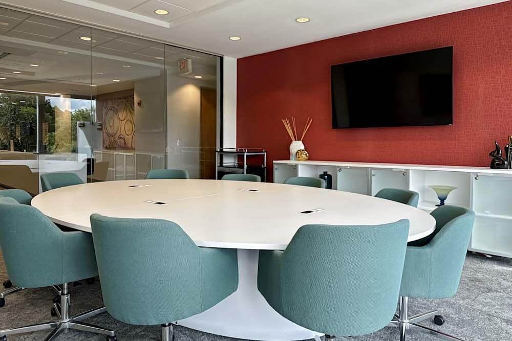 NC, Raleighdurham - RTP Imperial - Photo 6 NC, Raleighdurham - RTP Imperial office space - View 6 in Durham - internet, office_cleaning, breakout_areas